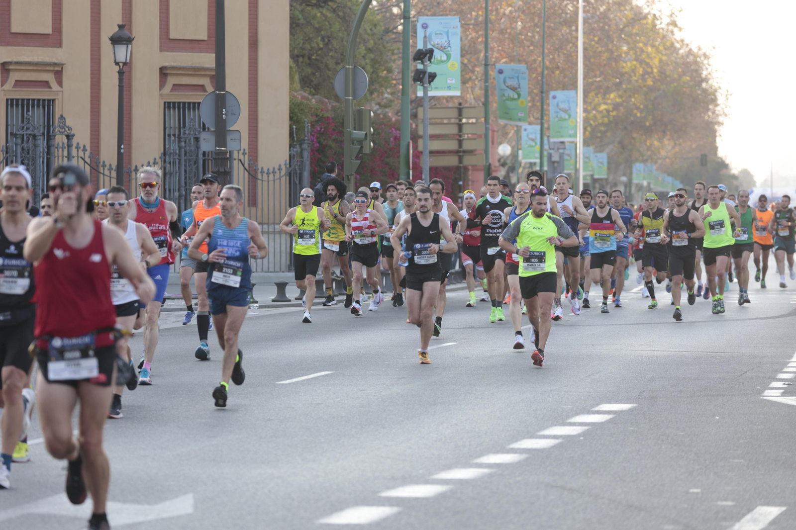 Las imágenes de la Maratón de Sevilla 2022 (11)