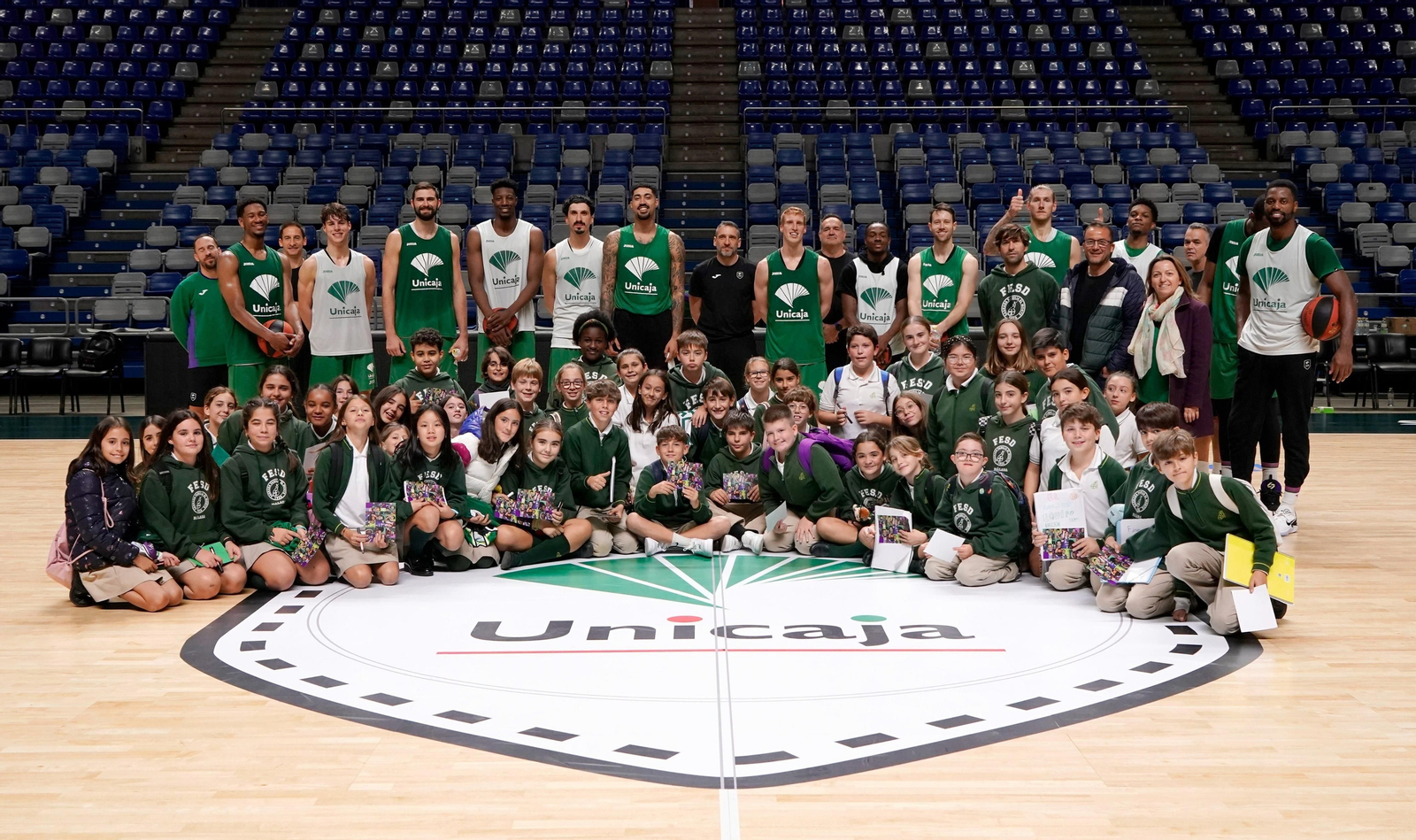 El Unicaja recibe al Colegio El Monte