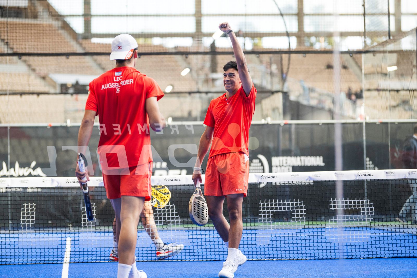 Las mejores fotos de la segunda jornada del pádel en el Estadio de la Cartuja