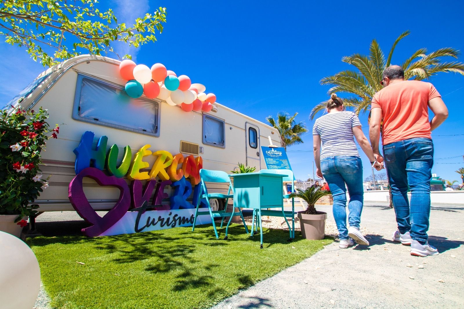 Más de un centenar de familias caravanistas del país  se dan cita en Huércal Overa en la primera edición de Caravaning