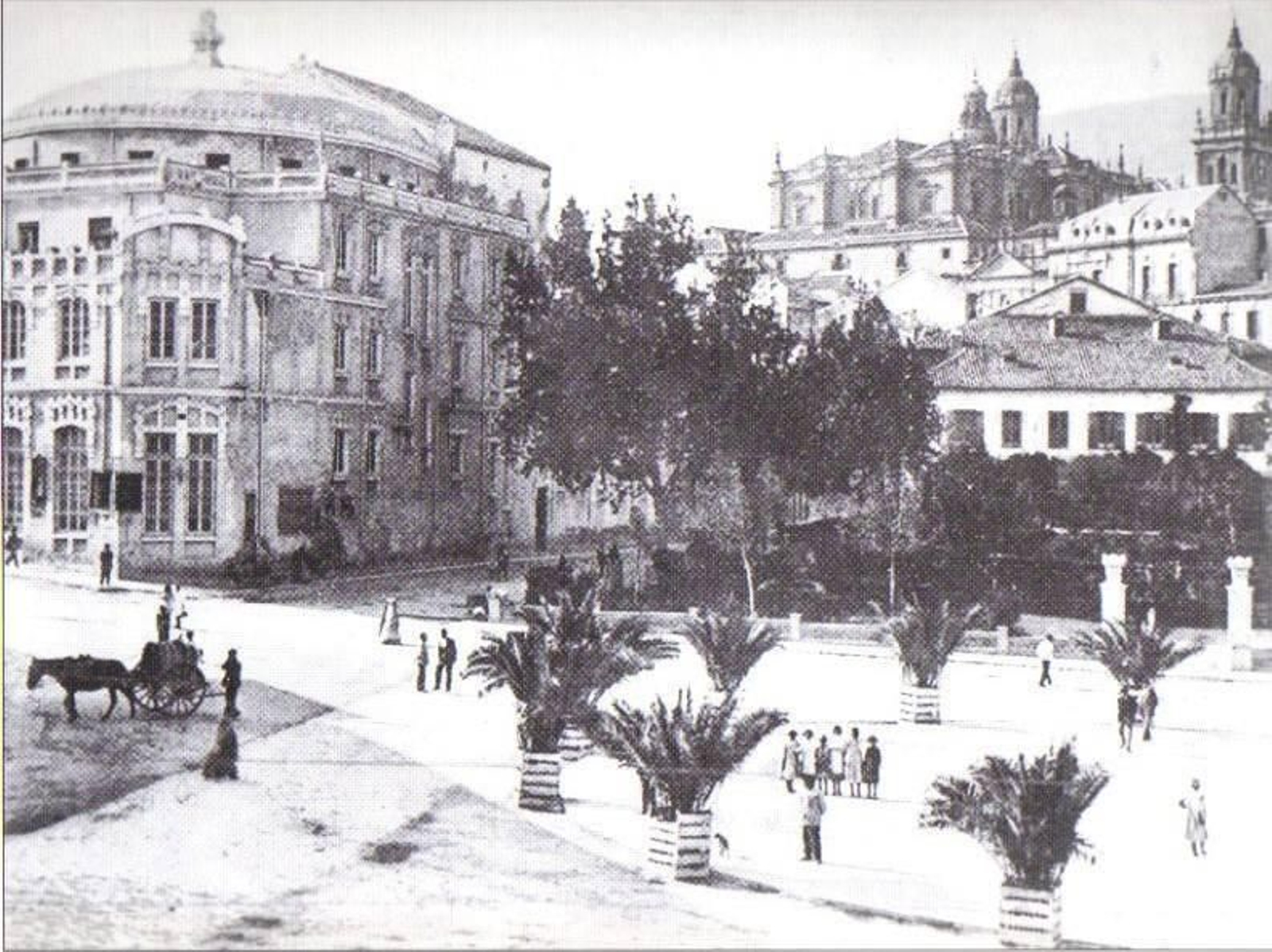 Plaza de la Constitución en el pasado.