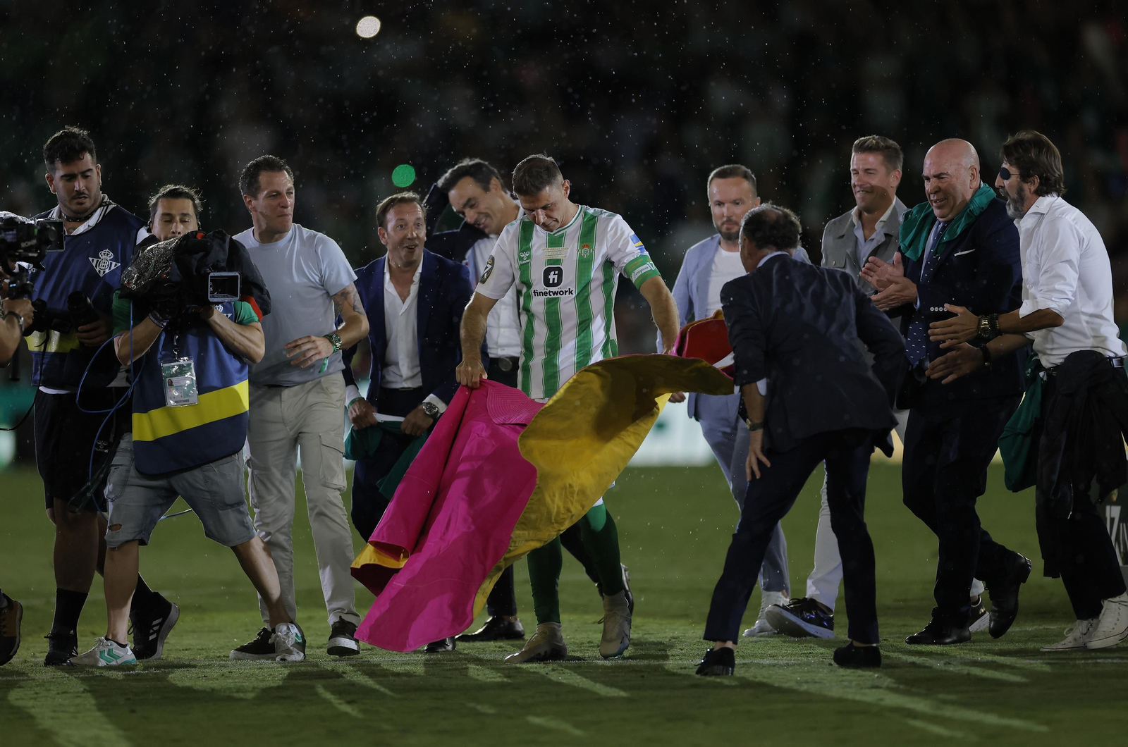 Las imágenes del partido de despedida de Joaquín