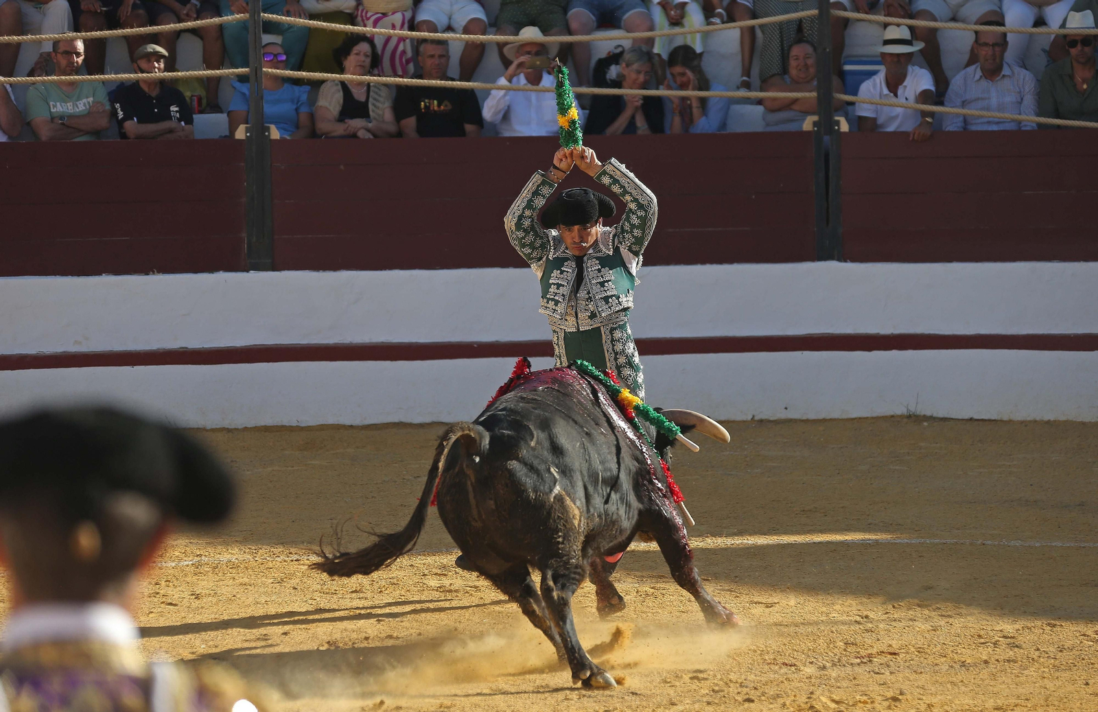 Fotos de la corrida de la reapertura de la plaza de toros de Tarifa: El Cid, Manuel Escribano y Manuel Ponce