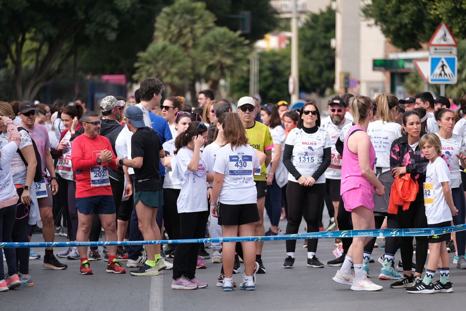 Imágenes de la Carrera de la Mujer 2023 en Almería