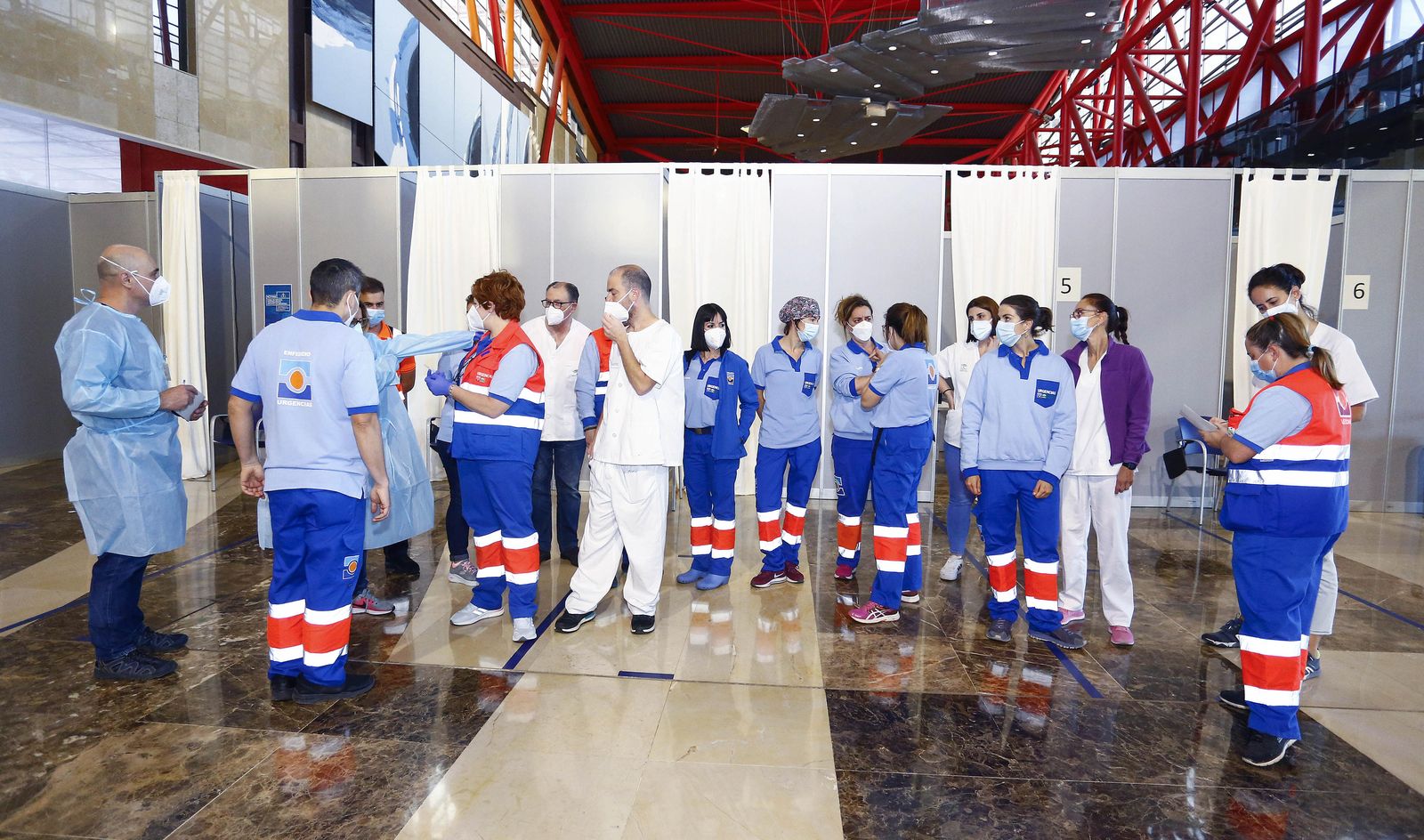 La vacunación del Palacio de Ferias de Málaga, en fotos