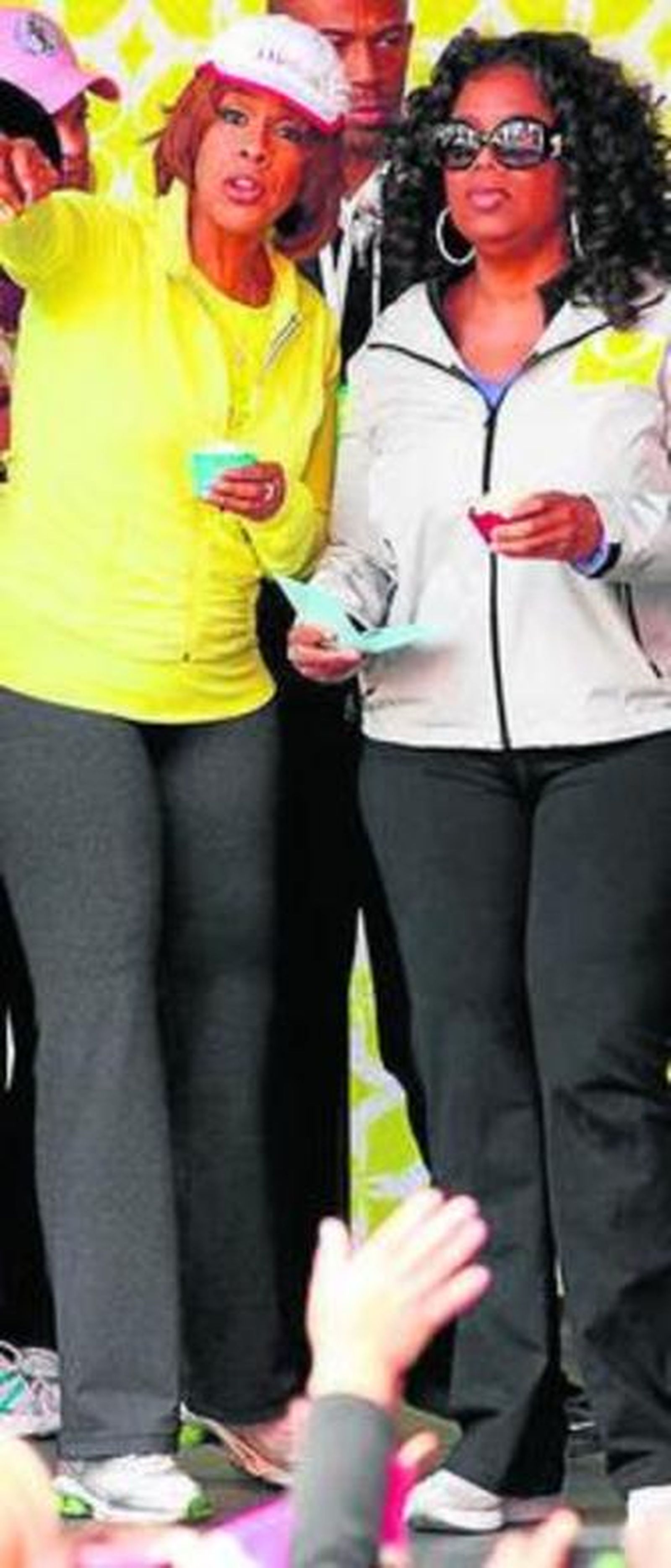 Con el chándal y tacones... 'arreglá' pero informalUna amante de Tiger Woods cuenta sus intimidades