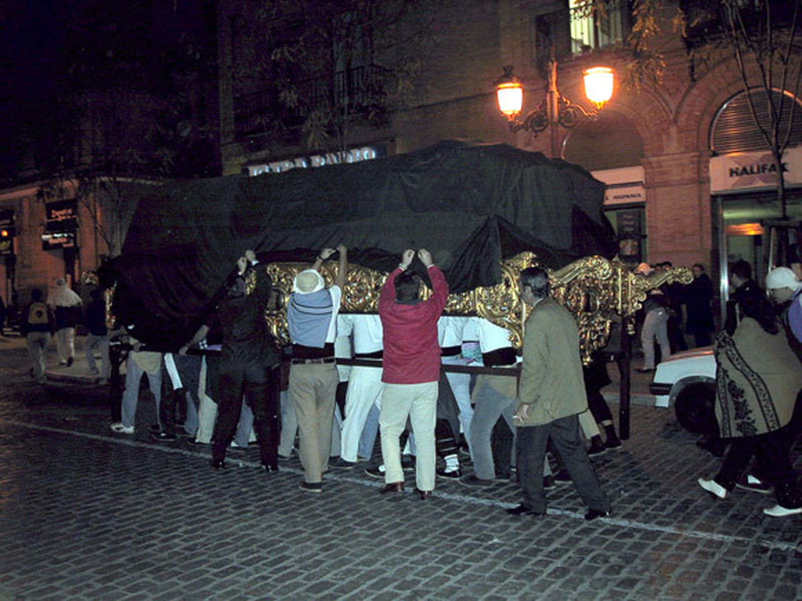 Noches de bohemia y de pasión