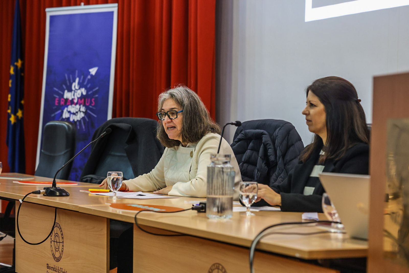 Fotografías de la llegada de estudiantes Erasmus a la Universidad de Huelva