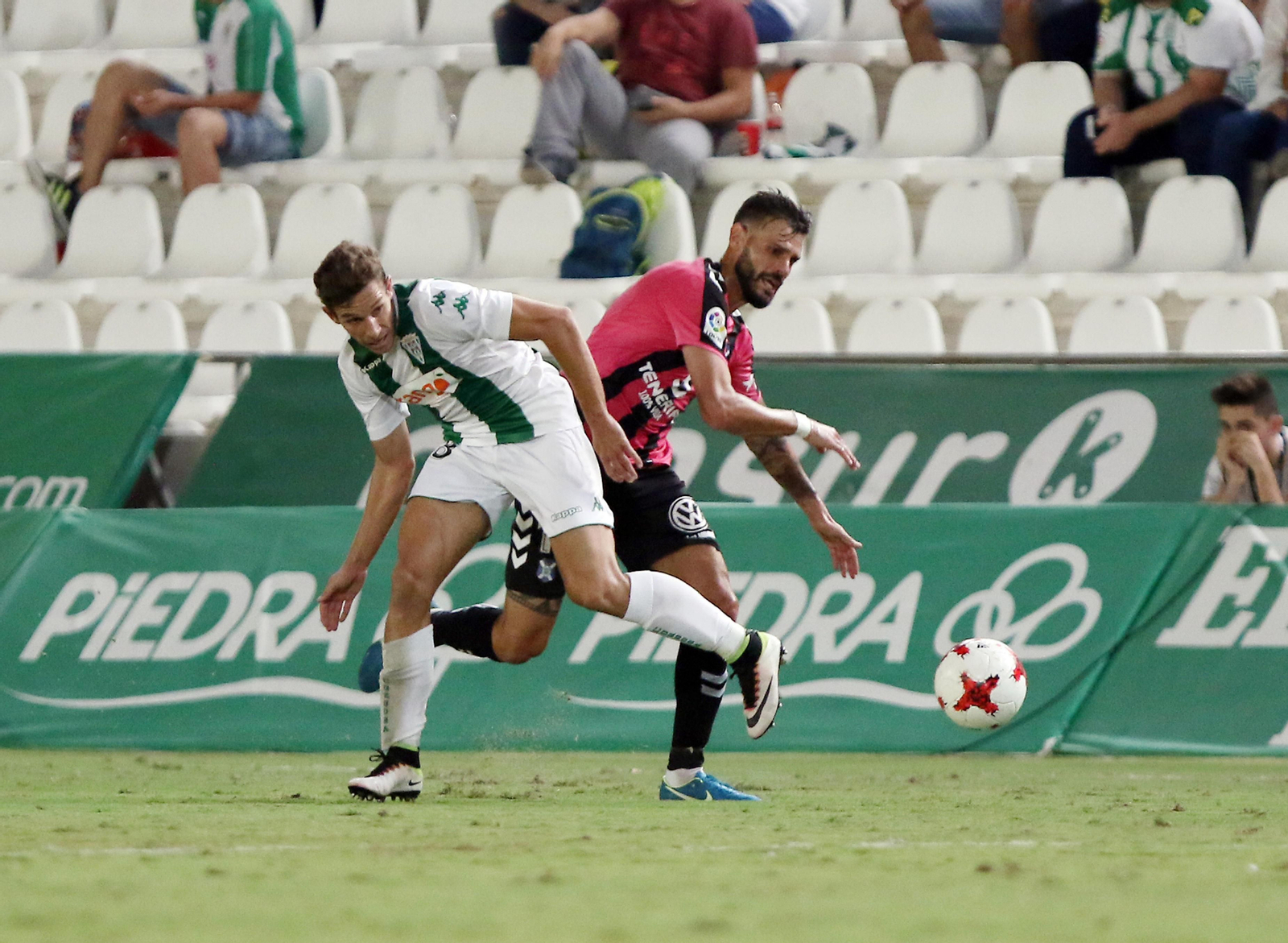 Las imágenes del Córdoba-Tenerife de Copa