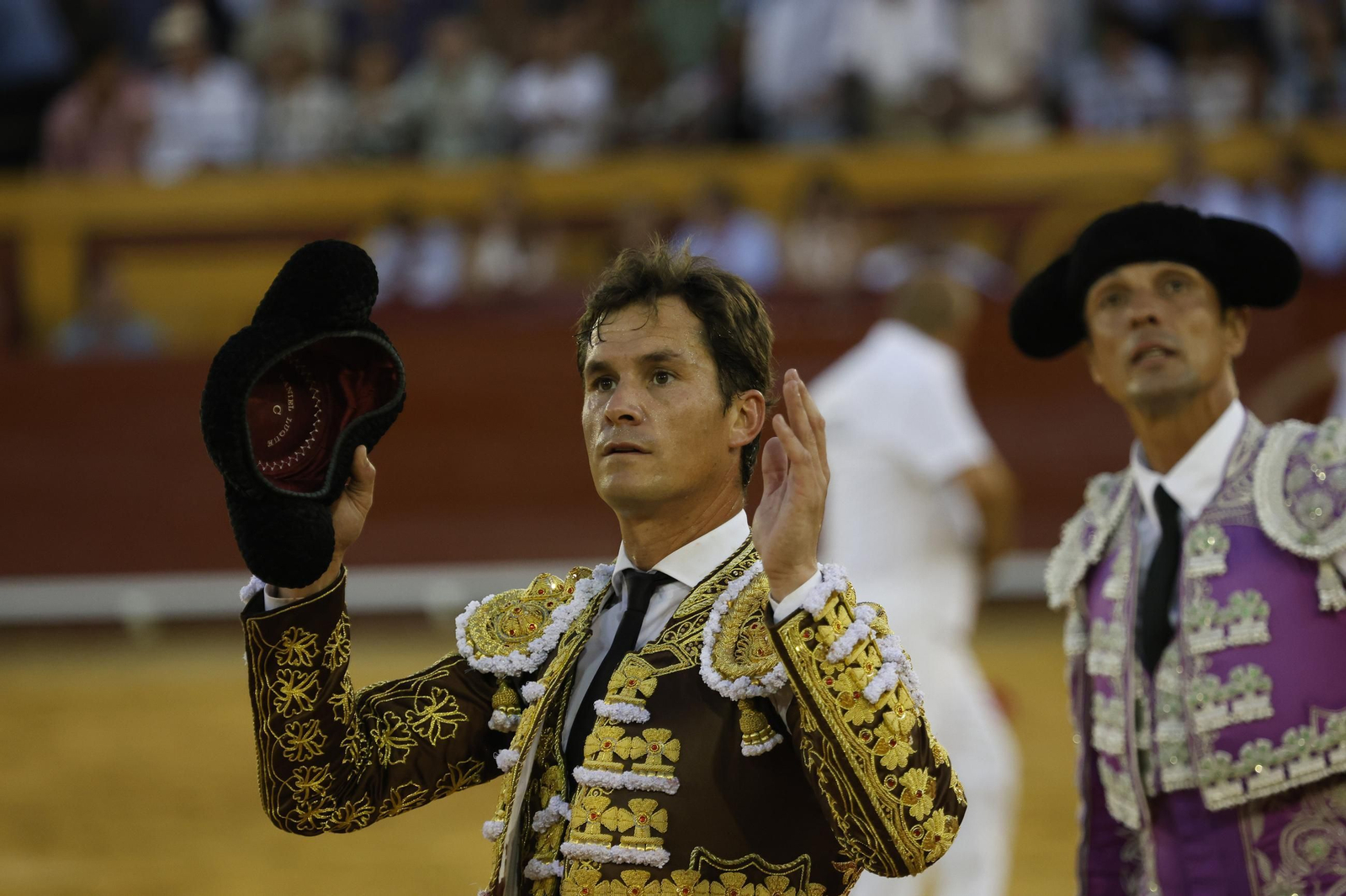 Fotos de Perera, Luque y Galván con toros de Fuente Ymbro en la primera corrida de la Feria de Algeciras 2025