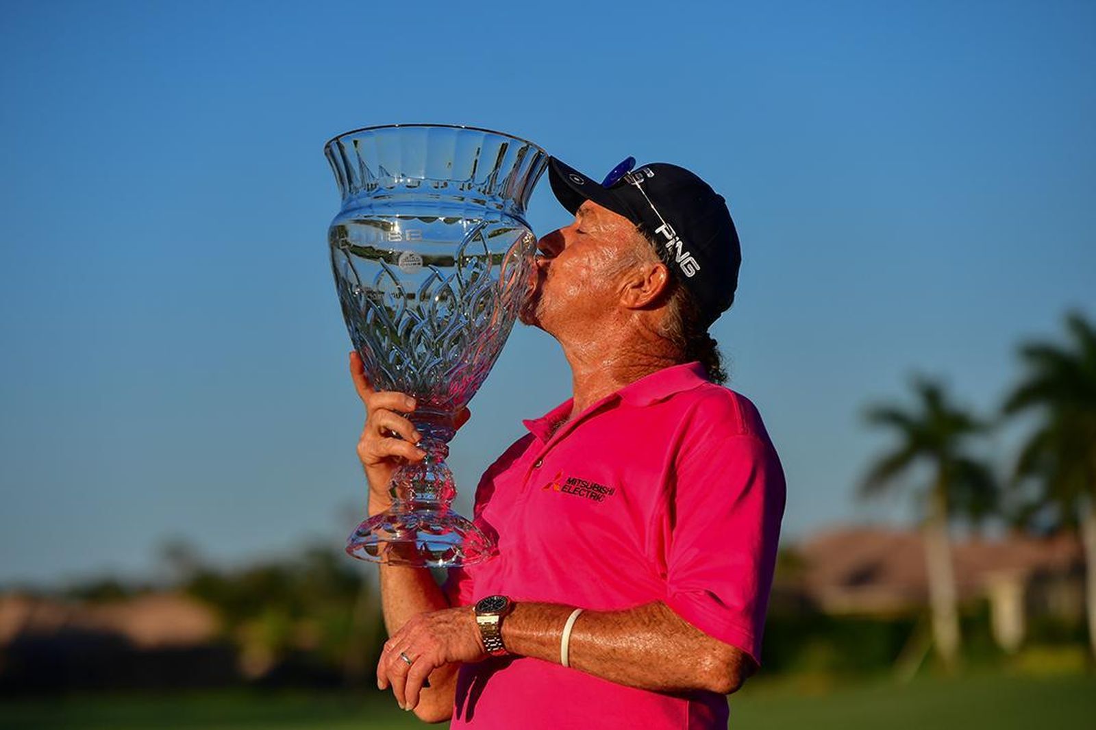 Jiménez celebra el título conseguido en Florida.