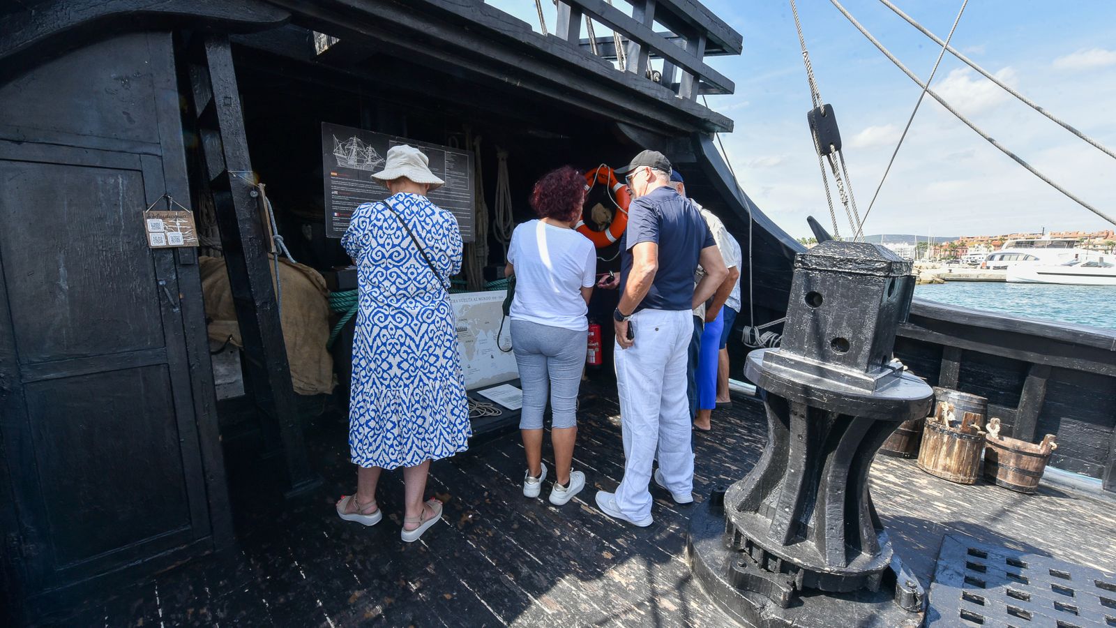 La Nao Victoria en el Puerto de Sotogrande, en imágenes