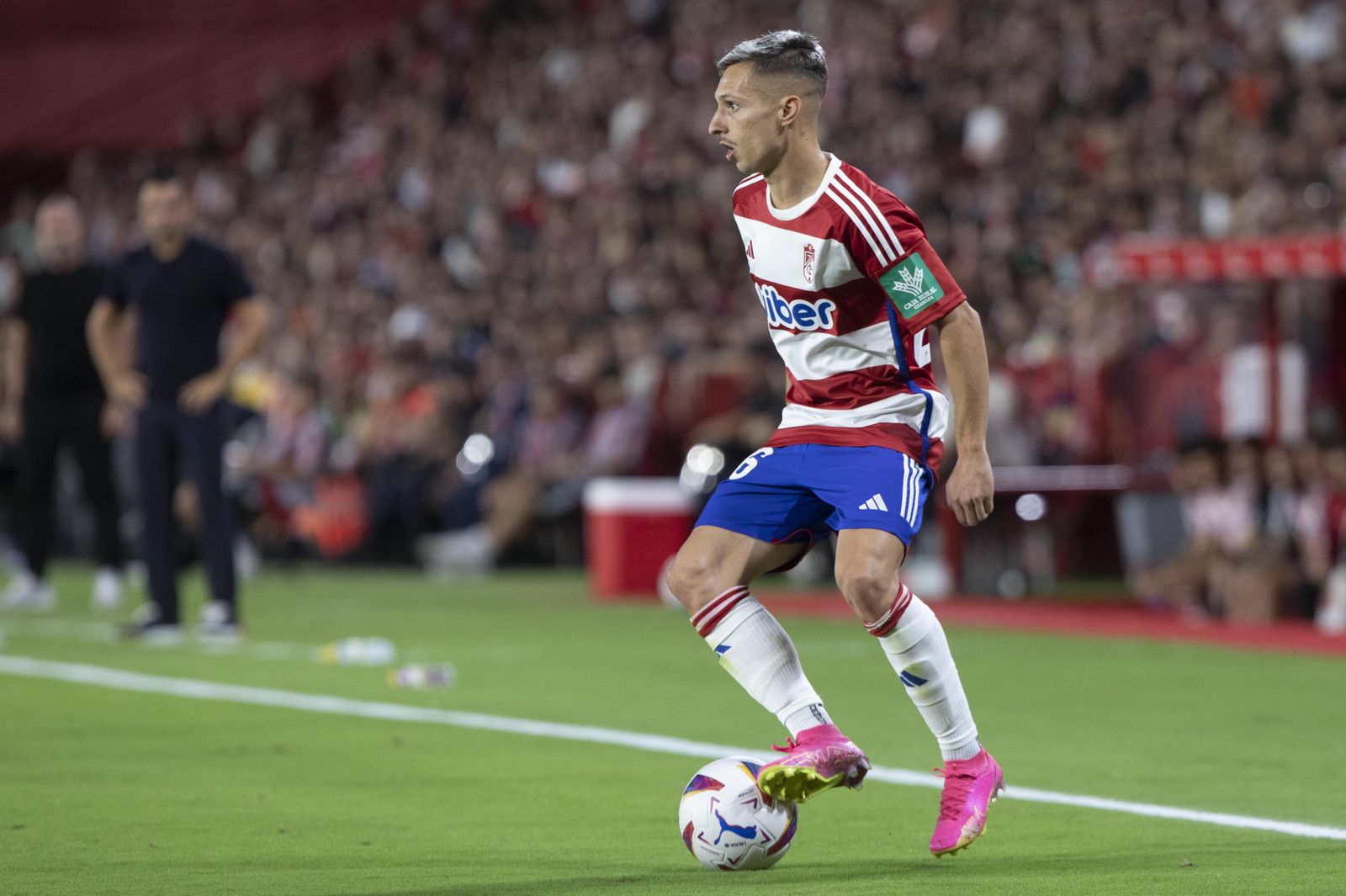 Las mejores imágenes del partido entre Granada CF y FC Barcelona