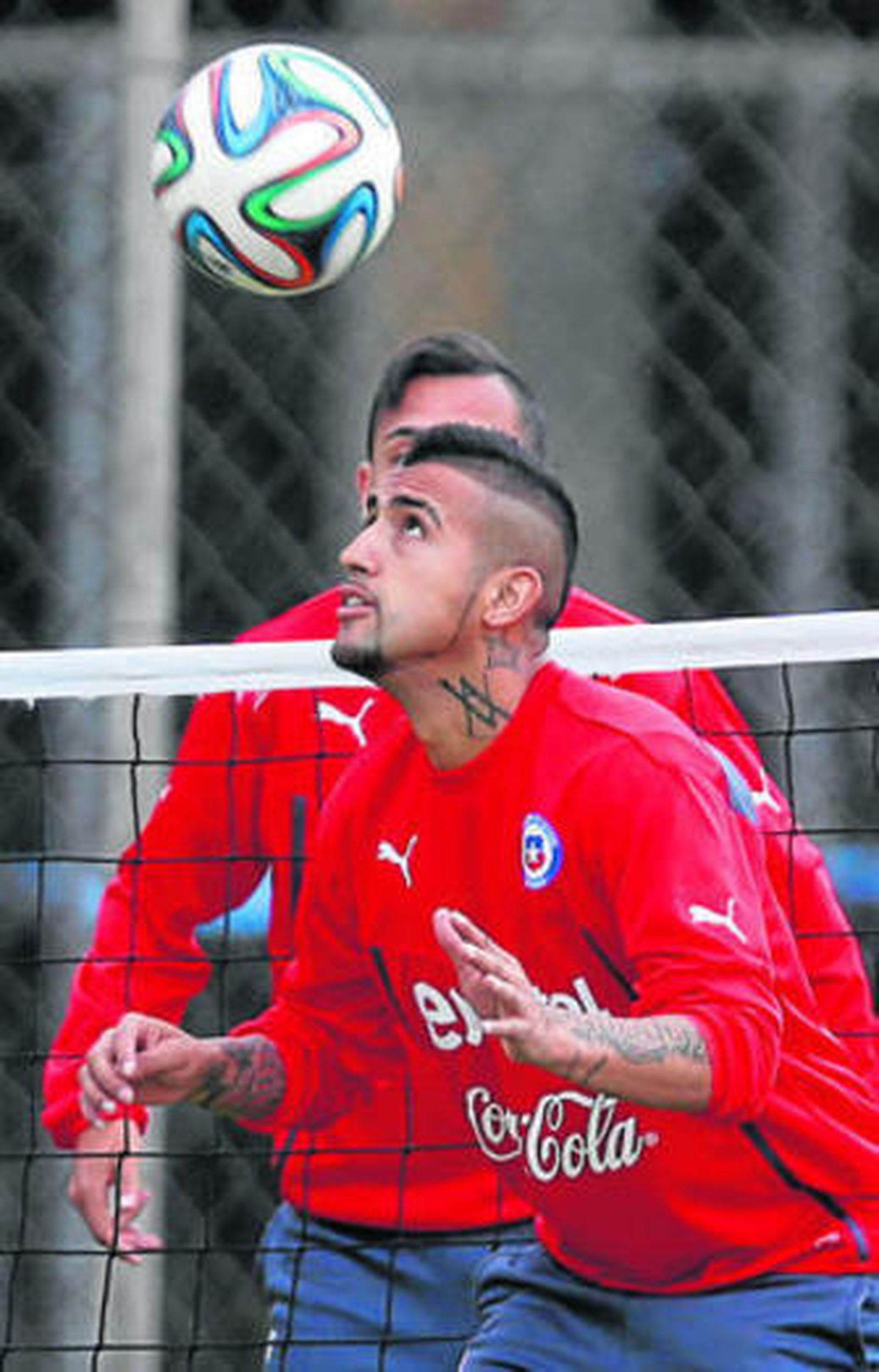 Chile se estrena pendiente de Arturo Vidal