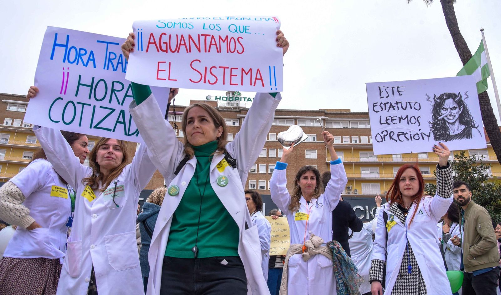 La manifestación por la huelga médica nacional, en imágenes