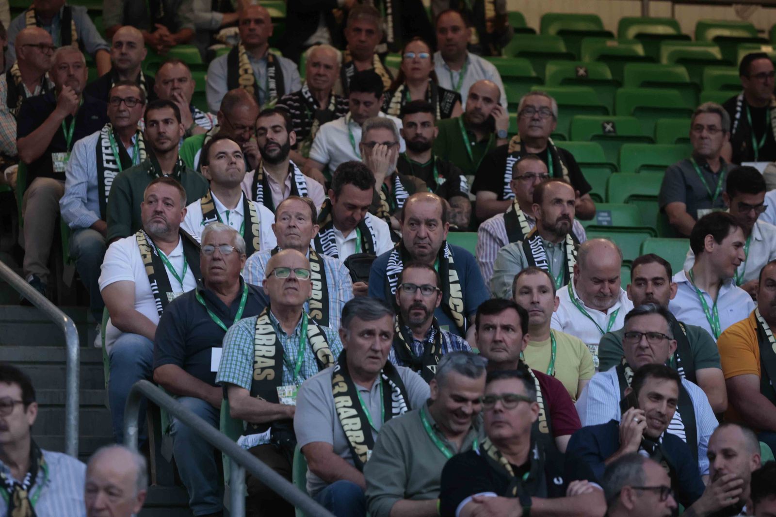 Búscate en el acto Siempre Verdiblancos