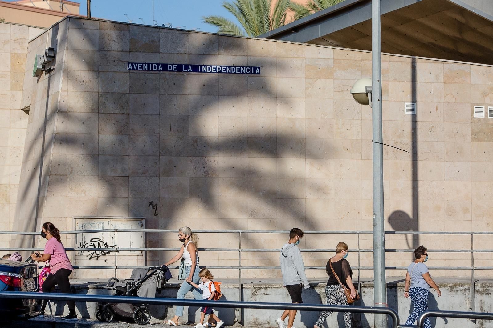 La avenida de la Indepencia, ya de la Guardia Civil, esta mañana.