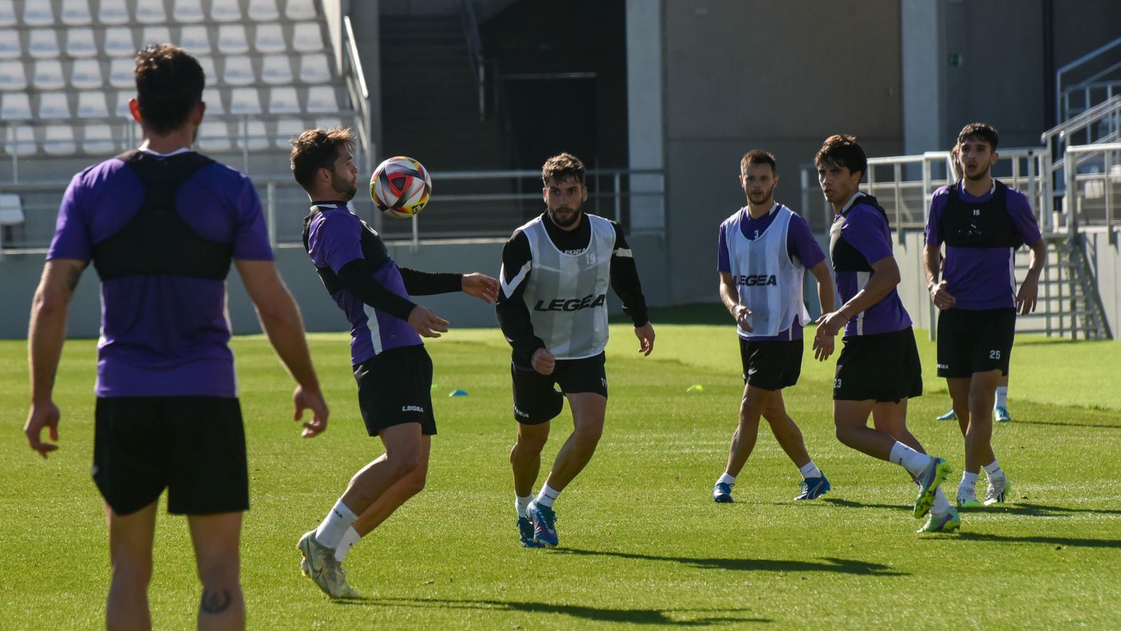 Las fotos del entrenamiento de la Balona previo a la visita del líder Yeclano