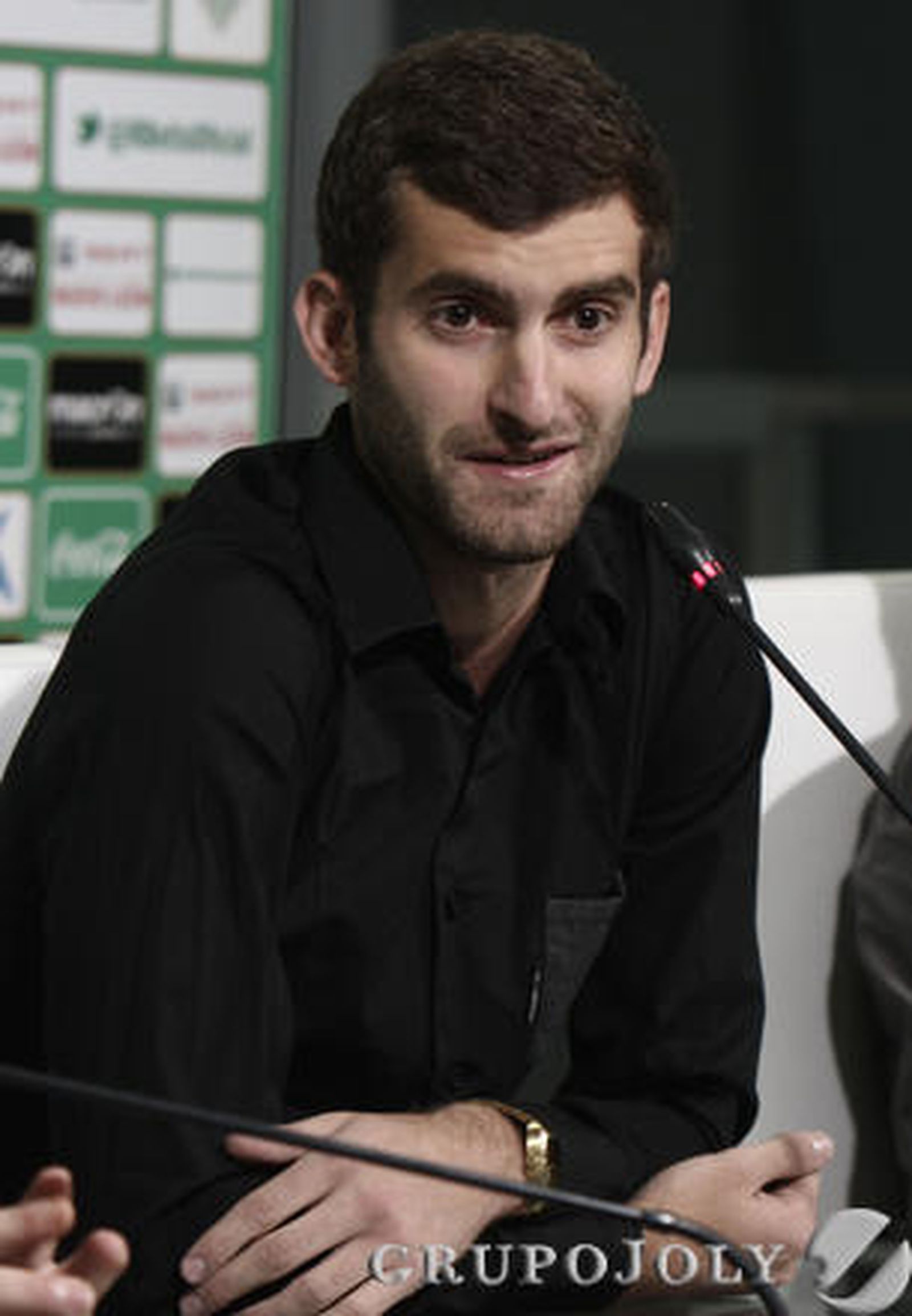 Presentación del fichaje del invierno Leo Baptistao.

Foto: José Ángel García