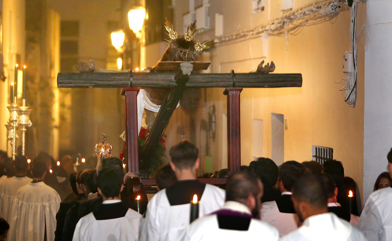 La imagen del Santo Cristo, durante el vía crucis arciprestal del Consejo en el año 2017.