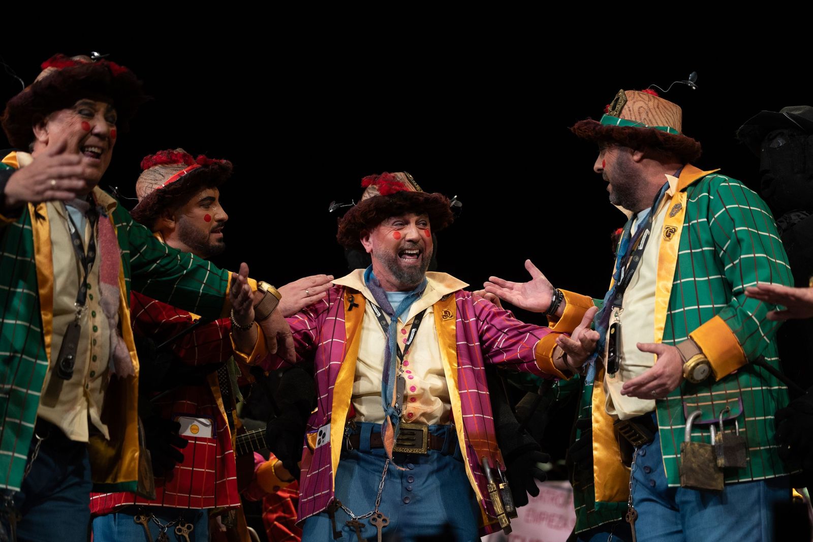 Búscate entre las mejores imágenes de la décima sesión de preliminares del COAC 2026