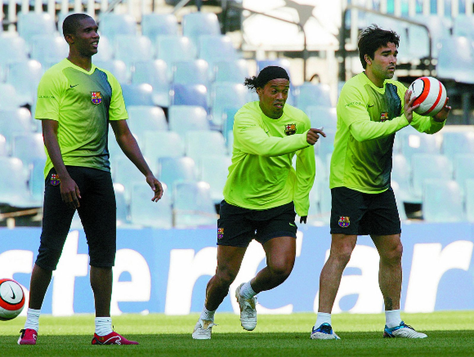 ¿Espió Laporta a Deco, Eto'o, Ronaldinho y Piqué?