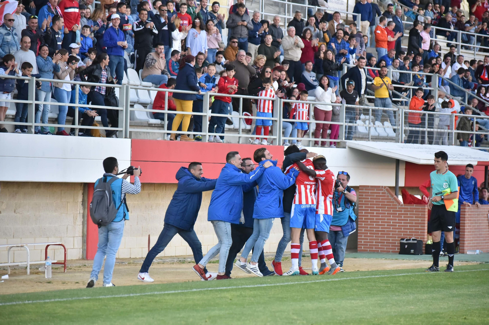 Las imágenes del Algeciras-Ciudad de Lucena
