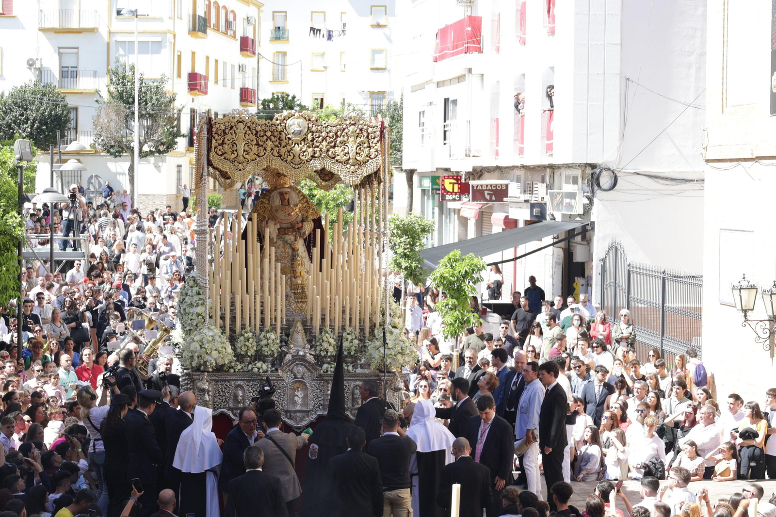 Domingo de Ramos: La Sagrada Cena en Huelva, en imágenes