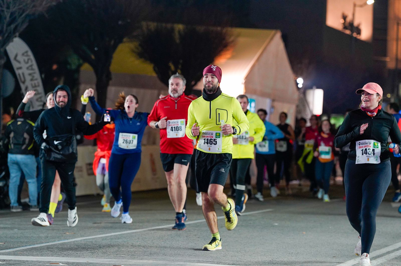 En imágenes: búscate en tu llegada a meta de la Carrera de San Antón 2026 (1)
