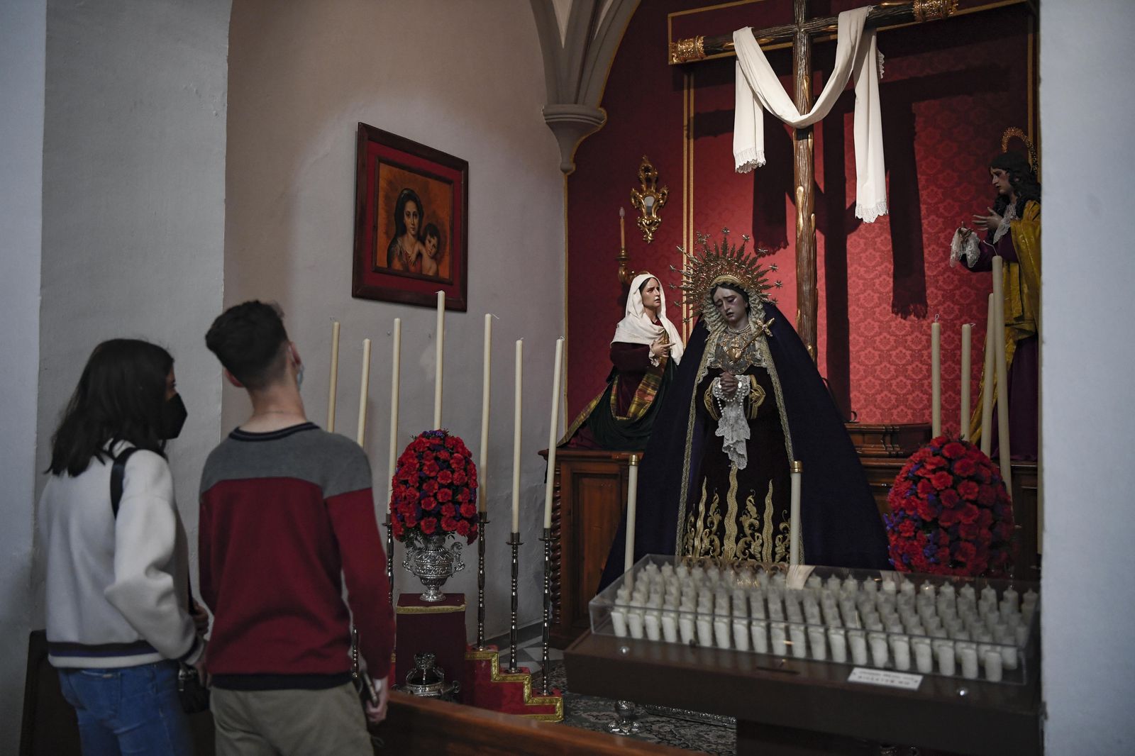 Fotos: el Zaidín visita a la hermandad el Trabajo en el Corpus Christi