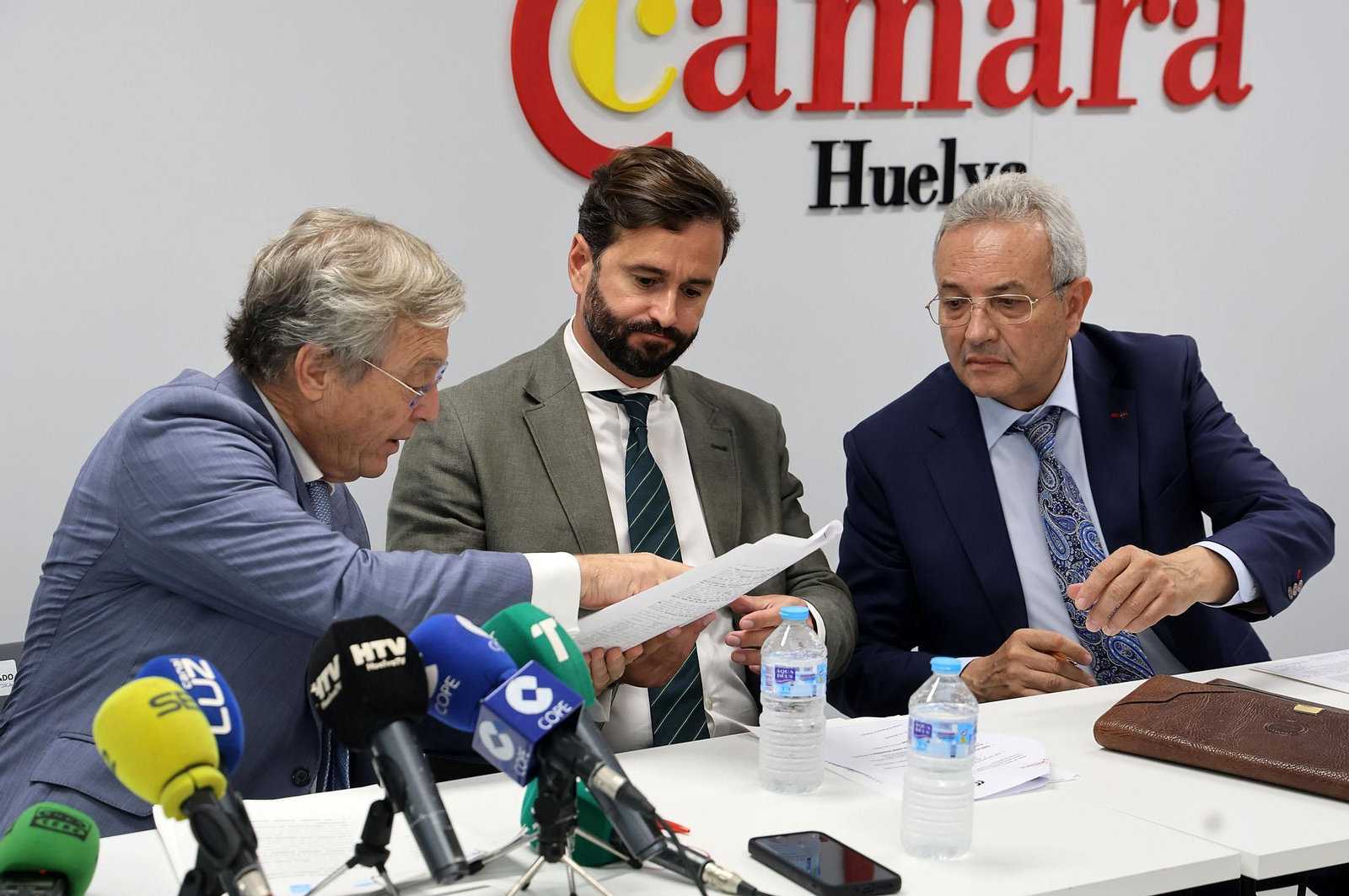 Fotógrafo ALBERTO DOMÍNGUEZ. La Nao, Aeropuerto. Huelva (11).JPG