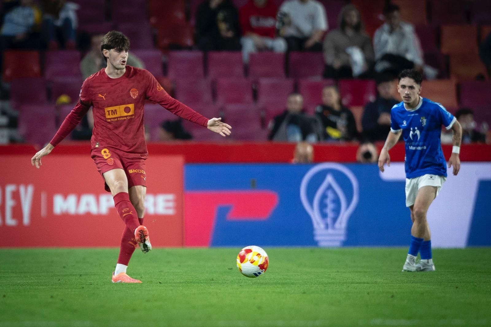 Las mejores imágenes del duelo copero entre UD Maracena y Valencia CF