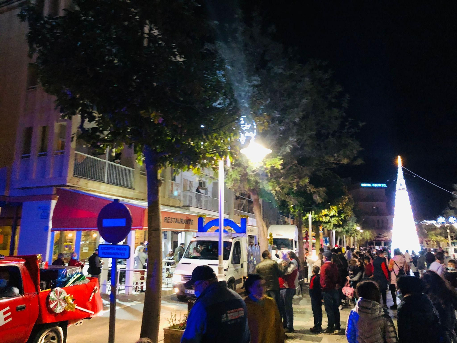 Así ha sido la Cabalgata de Reyes Magos en la provincia de Granada