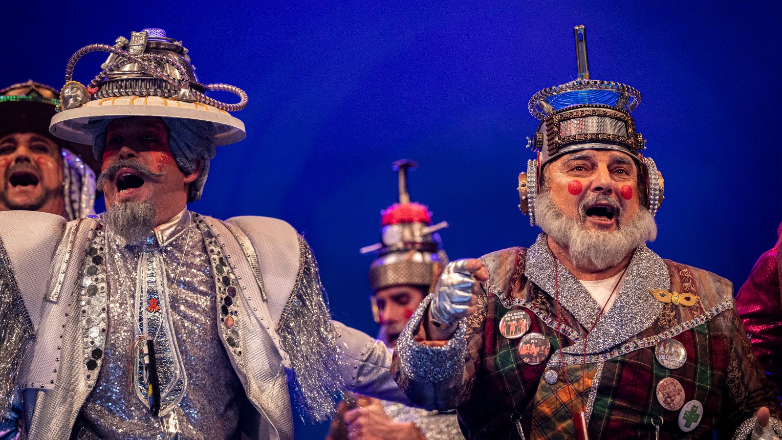 Búscate entre las mejores imágenes de la primera sesión de semifinales del COAC 2025