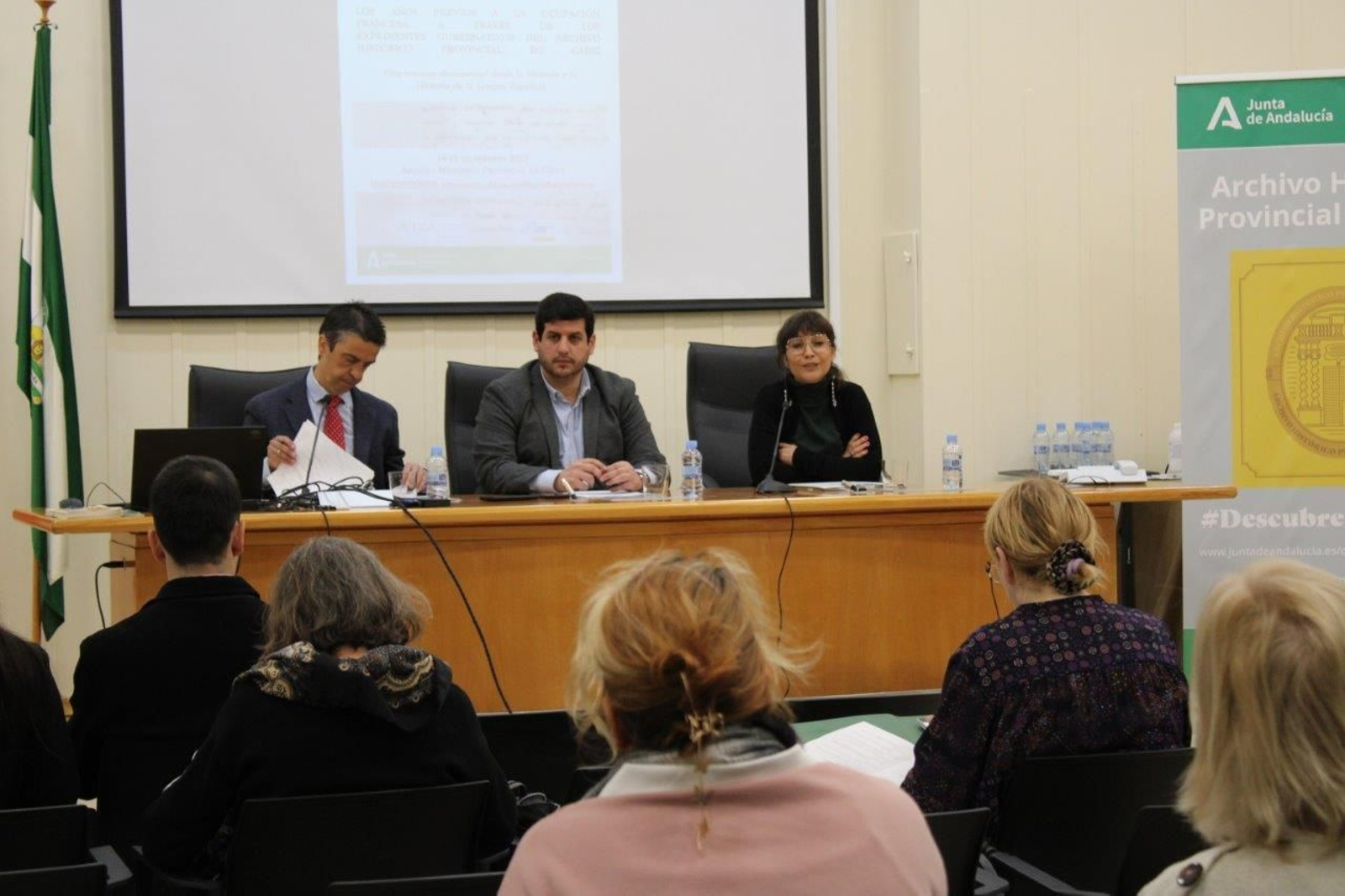 Imagen de la inauguración de las jornadas en el Archivo gaditano.