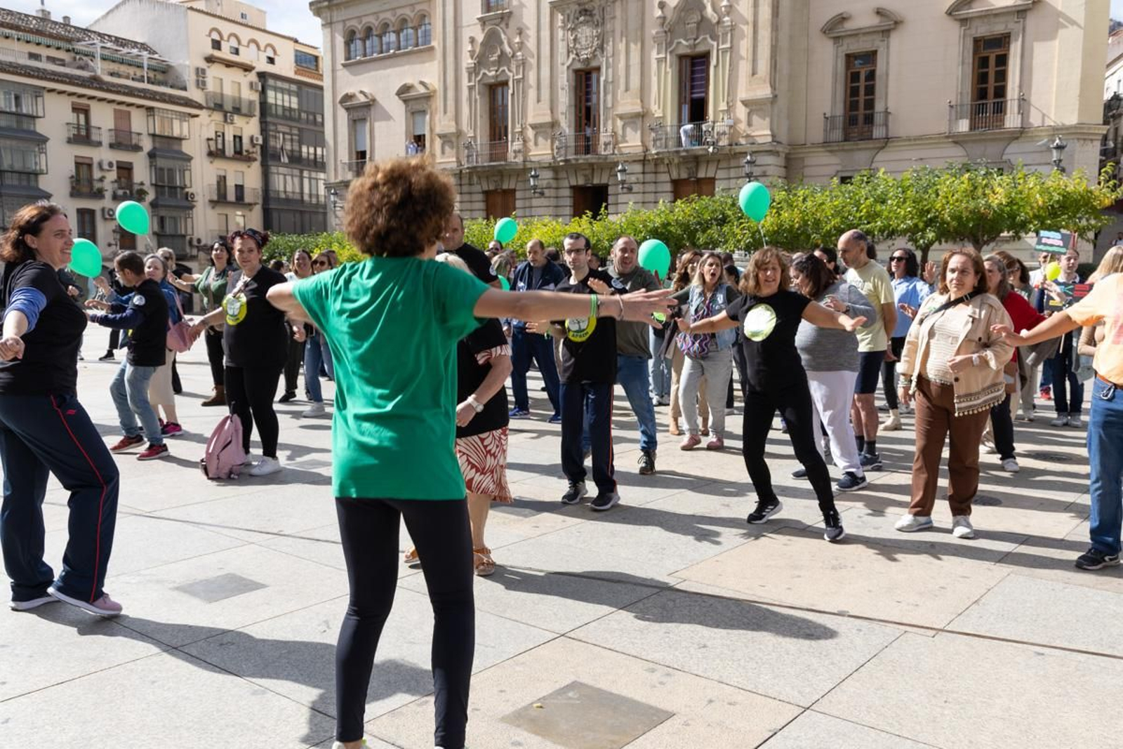 Marcha organizada con motivo del Día Mundial de la Salud Mental, en imágenes