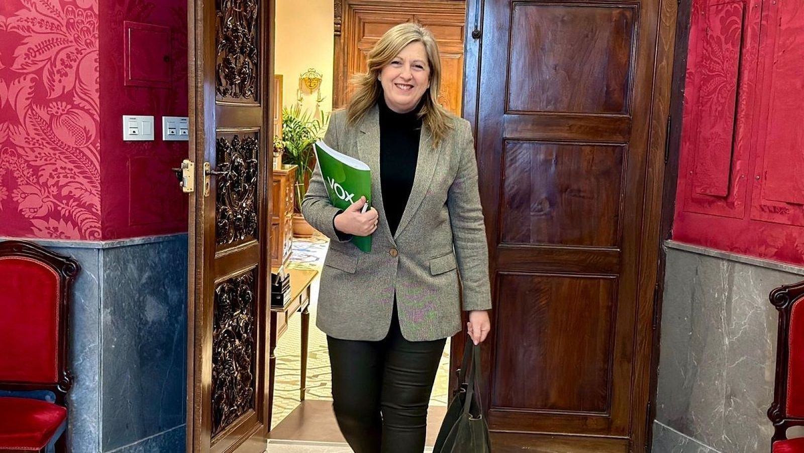 Beatriz Sánchez, cabeza de lista de Vox por Granada a las elecciones ...