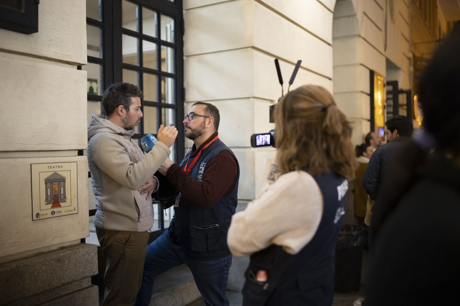 Ambiente del primer día de semifinal del Carnaval Colombino