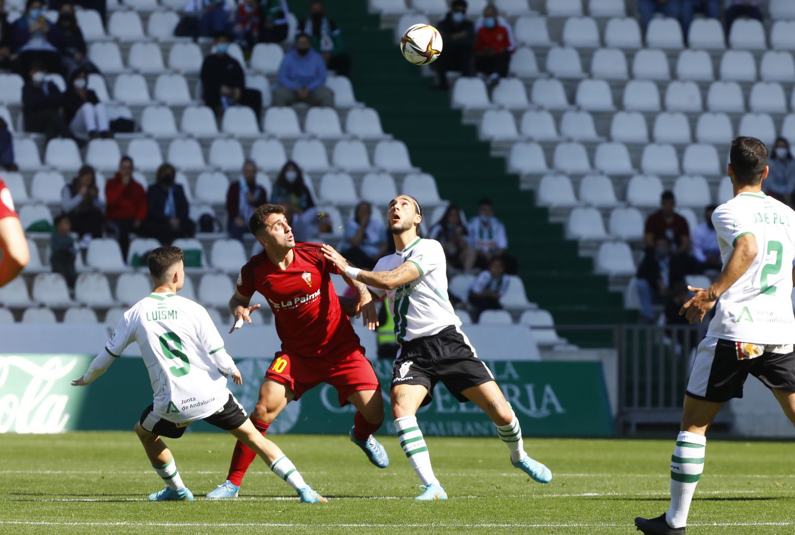 La victoria del Córdoba CF ante el Mensajero, en imágenes
