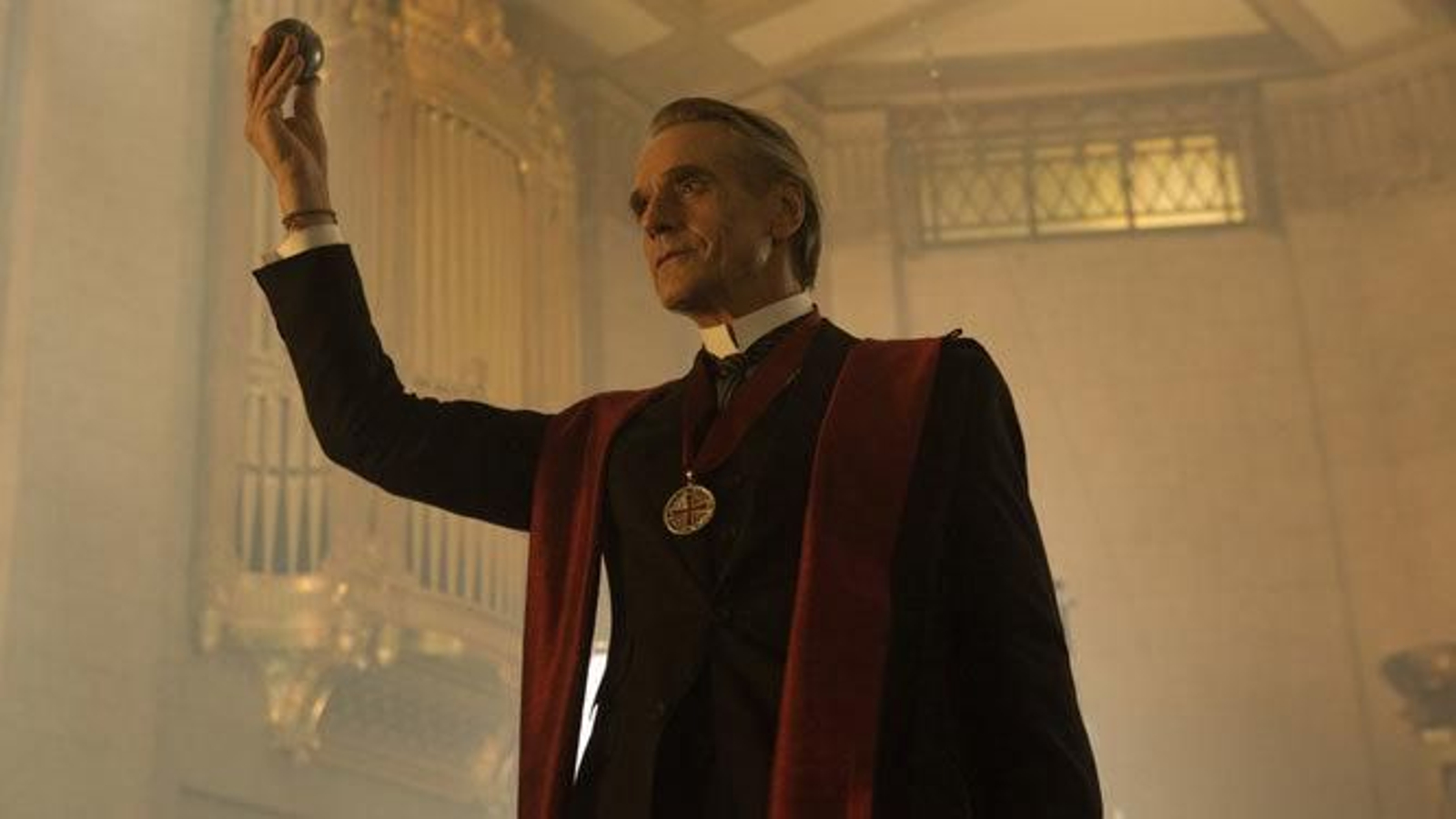 Jeremy Irons, en una imagen de 'Assassin's Creed'.