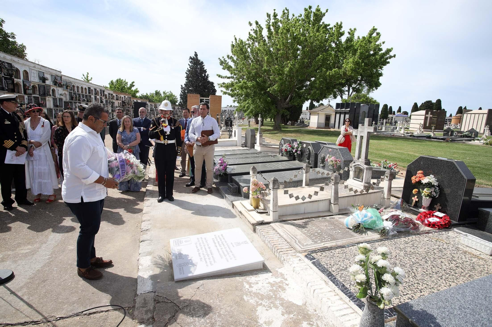 La ceremonia conmemorativa del 80 aniversario de la aparición del cuerpo de William Martin, en imágenes