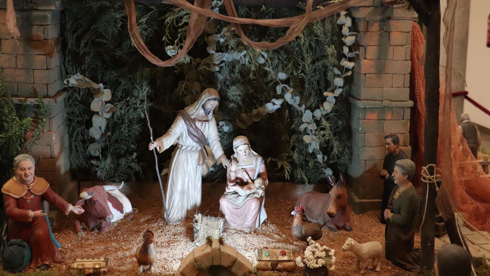 La Sagrada Familia. La imagen de la Virgen se inspira en la titular mariana de la cofradía alcalareña