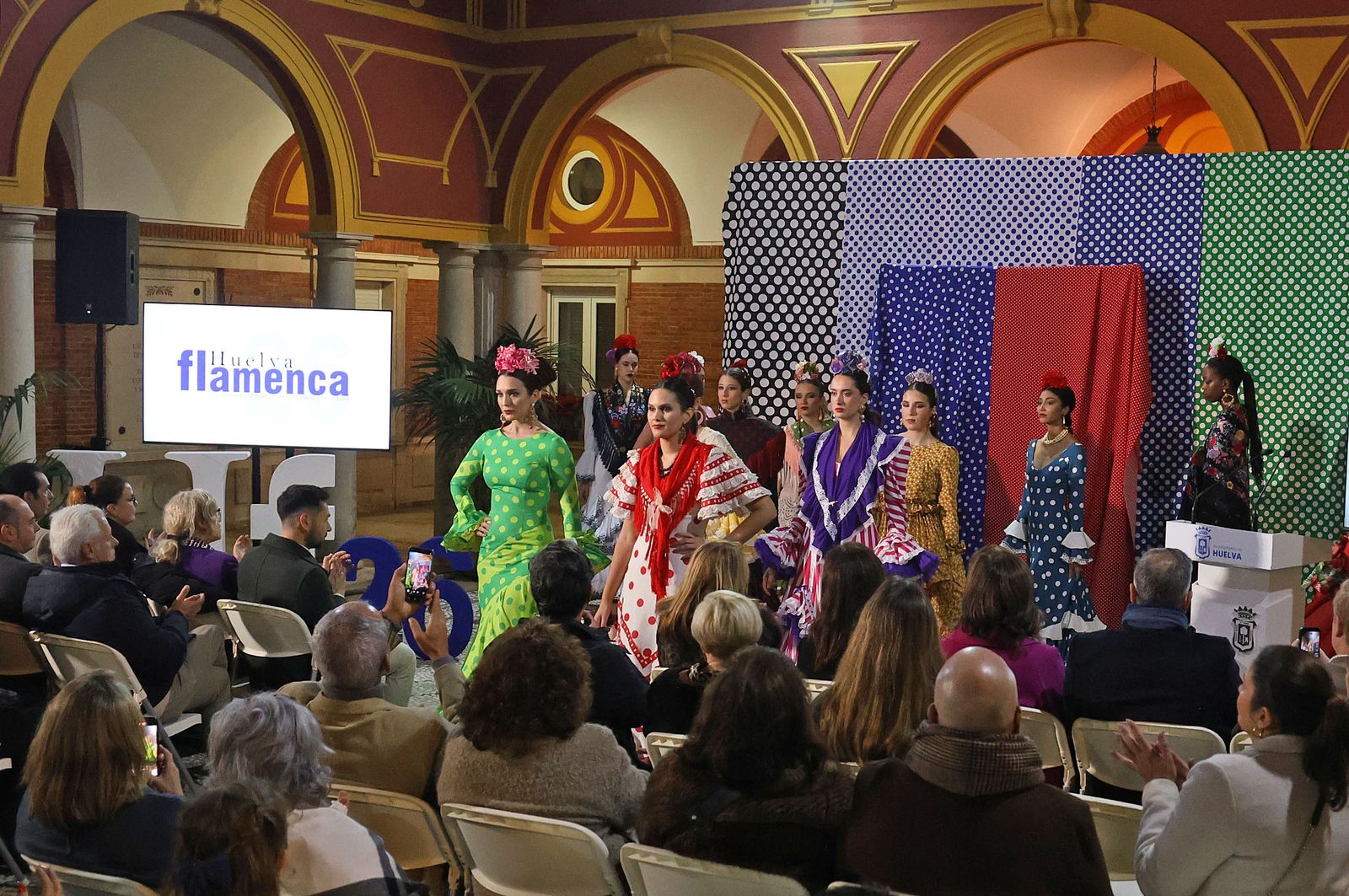 La presentación de la Pasarela Huelva Flamenca 2026, en fotografías