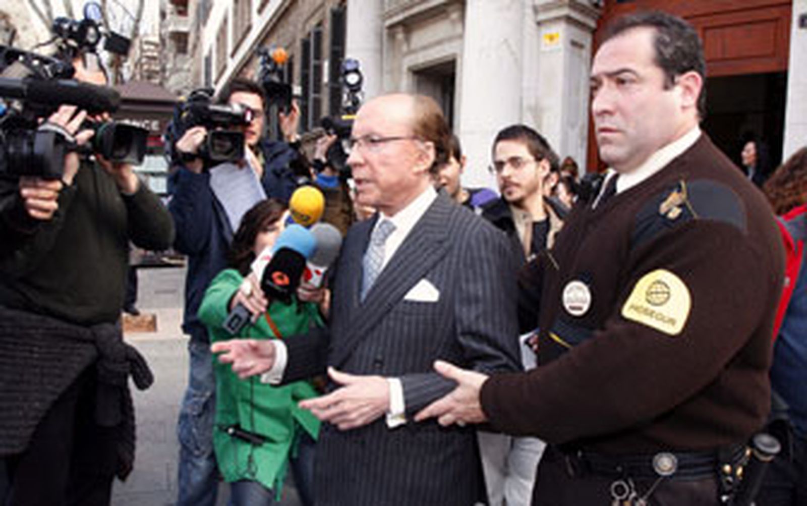 Solicitan el embargo de 97,5 millones de euros para Ruiz Mateos