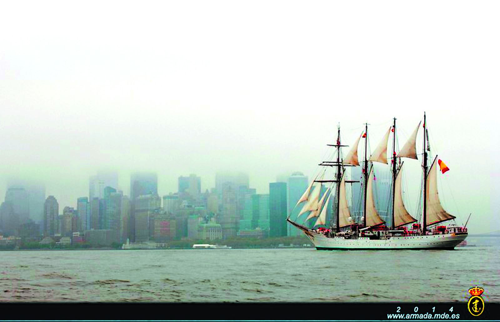 El buque 'Juan Sebastián de Elcano', llegando a Nueva York.