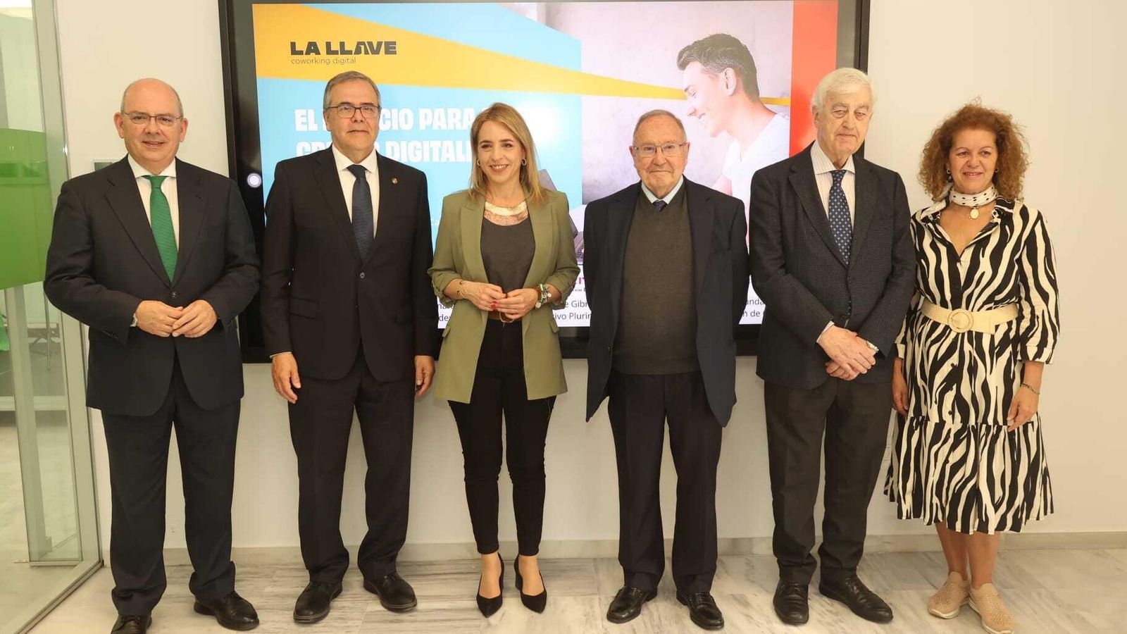 Presentación del nuevo espacio coworking digital La Llave en Algeciras, este jueves.