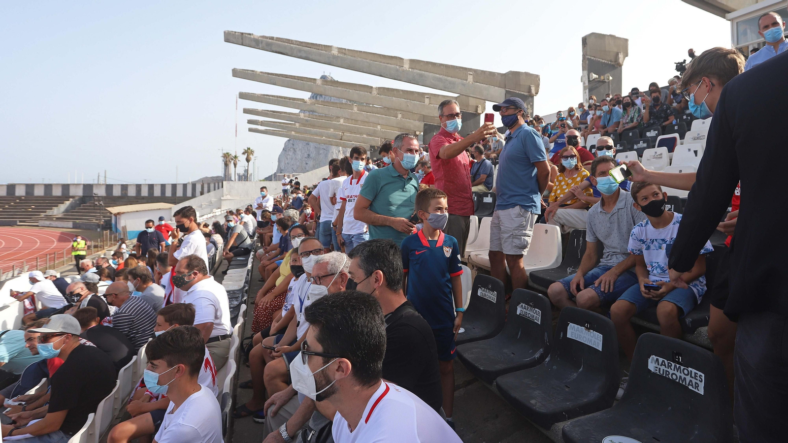Las mejores fotos del Sevilla - Las Palmas en La Línea