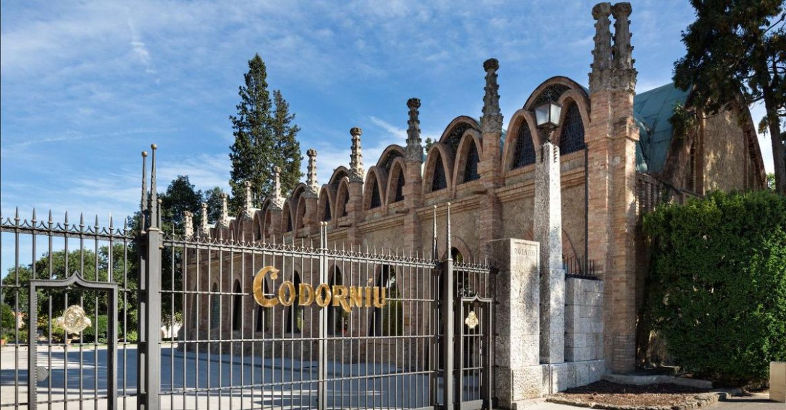 Bodegas Codorniú.
