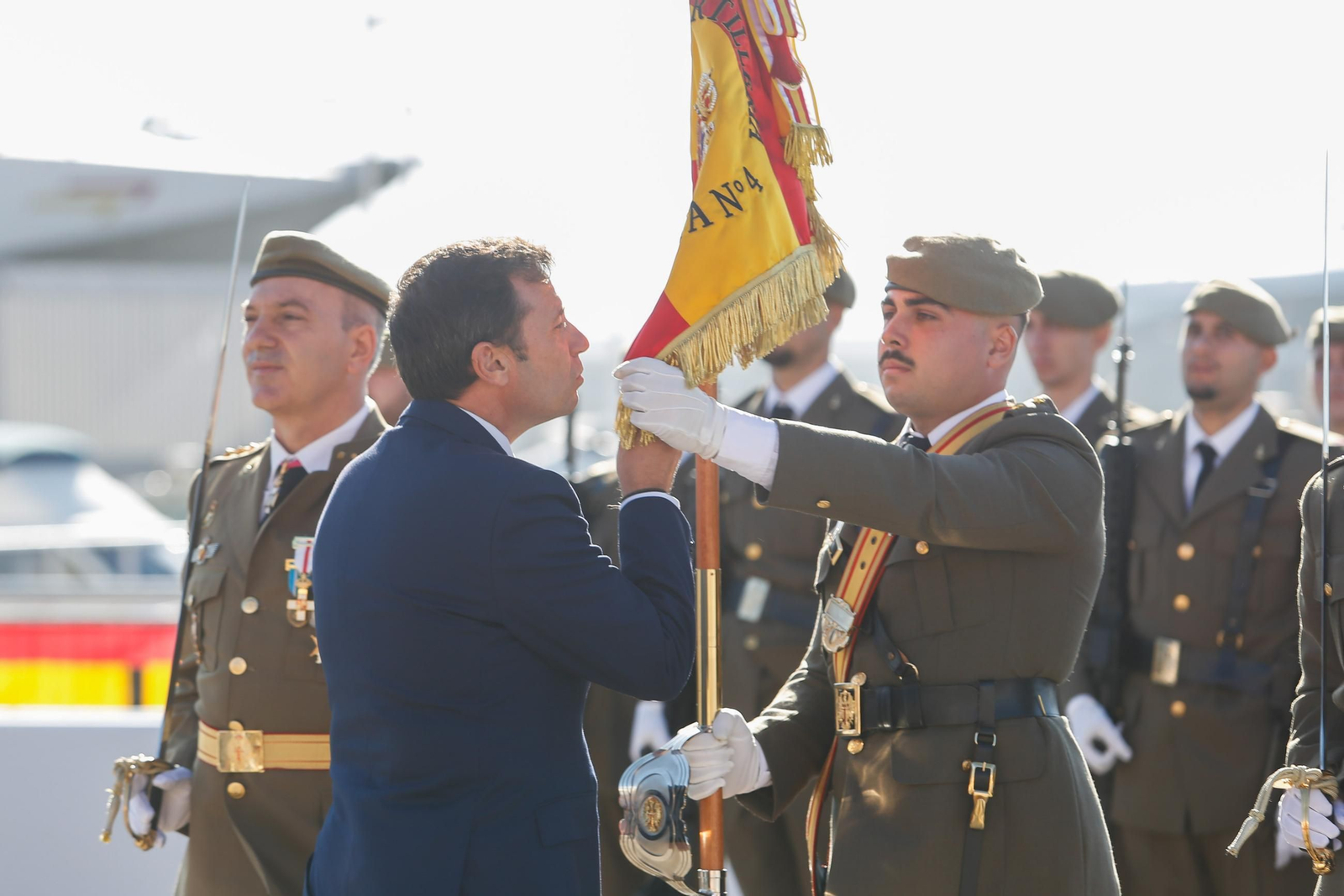 Las fotos de la jura de bandera civil en Tarifa