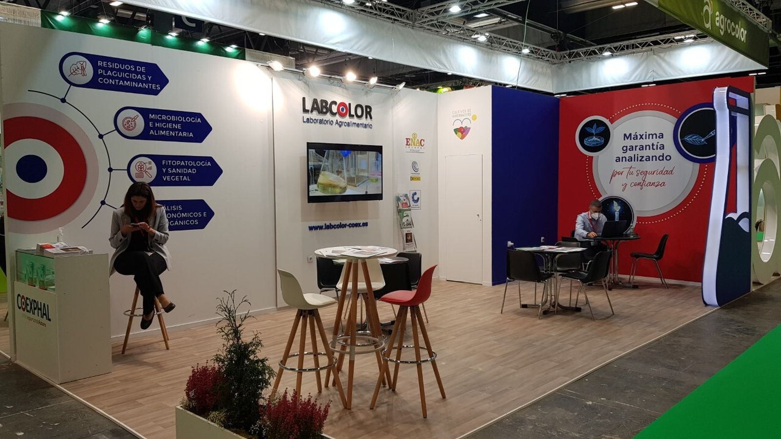 Expositor de Labcolor en la edición de 2021